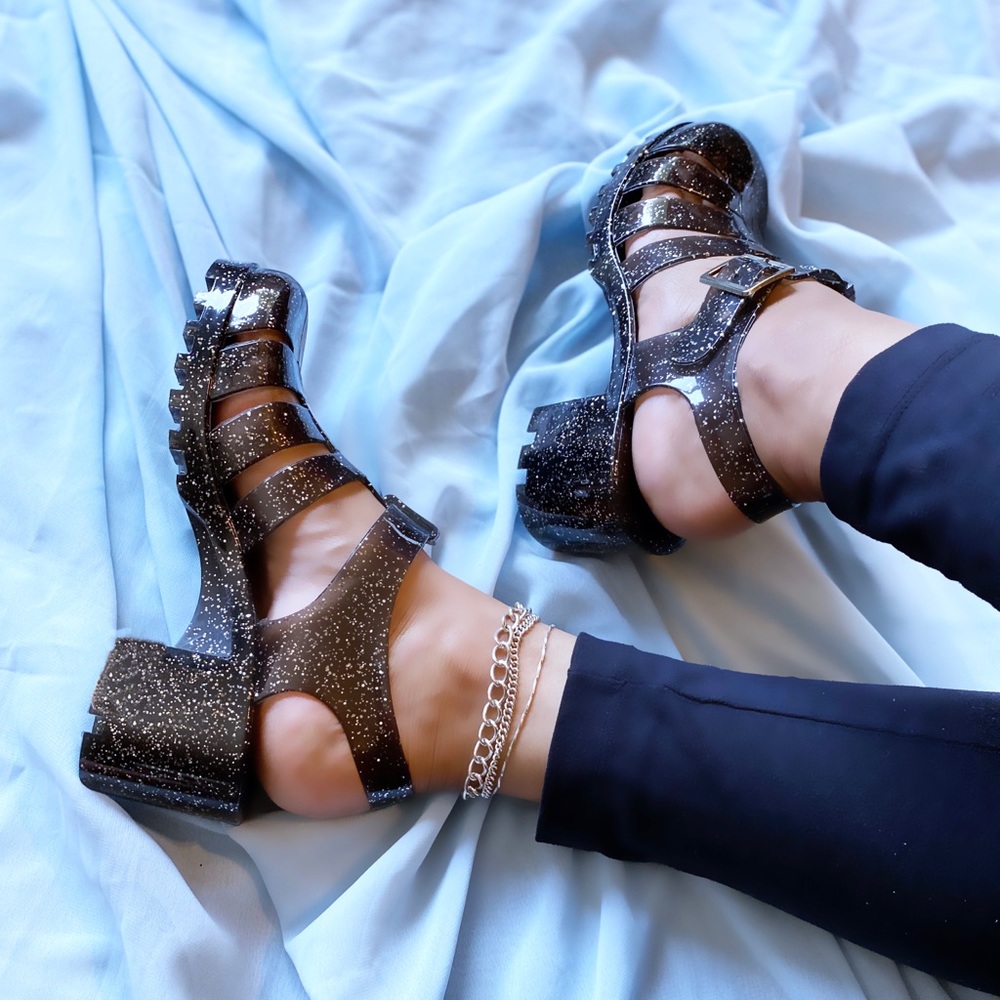 Black Chunky Heel Sandals - Picture 3 of 7
